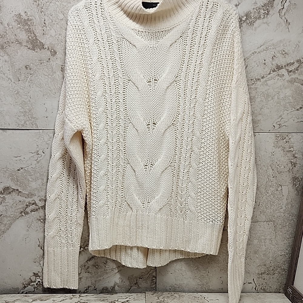 360 sweater Italian yarn cream quality small women's